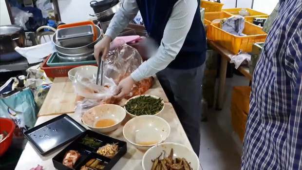 Thâm Nhập Những Quán Đồ Ăn Nhanh, Đồ Ăn Online Tại Hàn Quốc Và Sự Thật Bất Ngờ