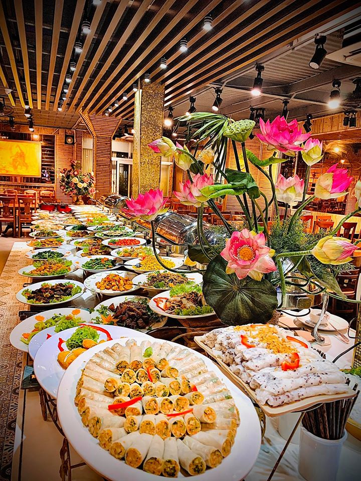 buffet chay Hương Thiền