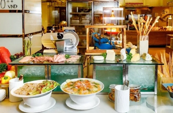 Buffet Sheraton Nha Trang tại Feast Restaurant